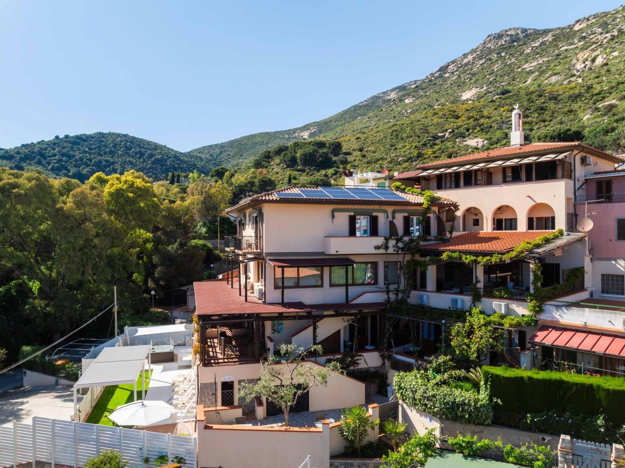 Hotel Galli - Wellness & Spa Fetovaia Εξωτερικό φωτογραφία